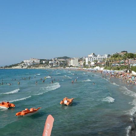 Kibar Apart Pansiyon Kuşadası Exterior photo